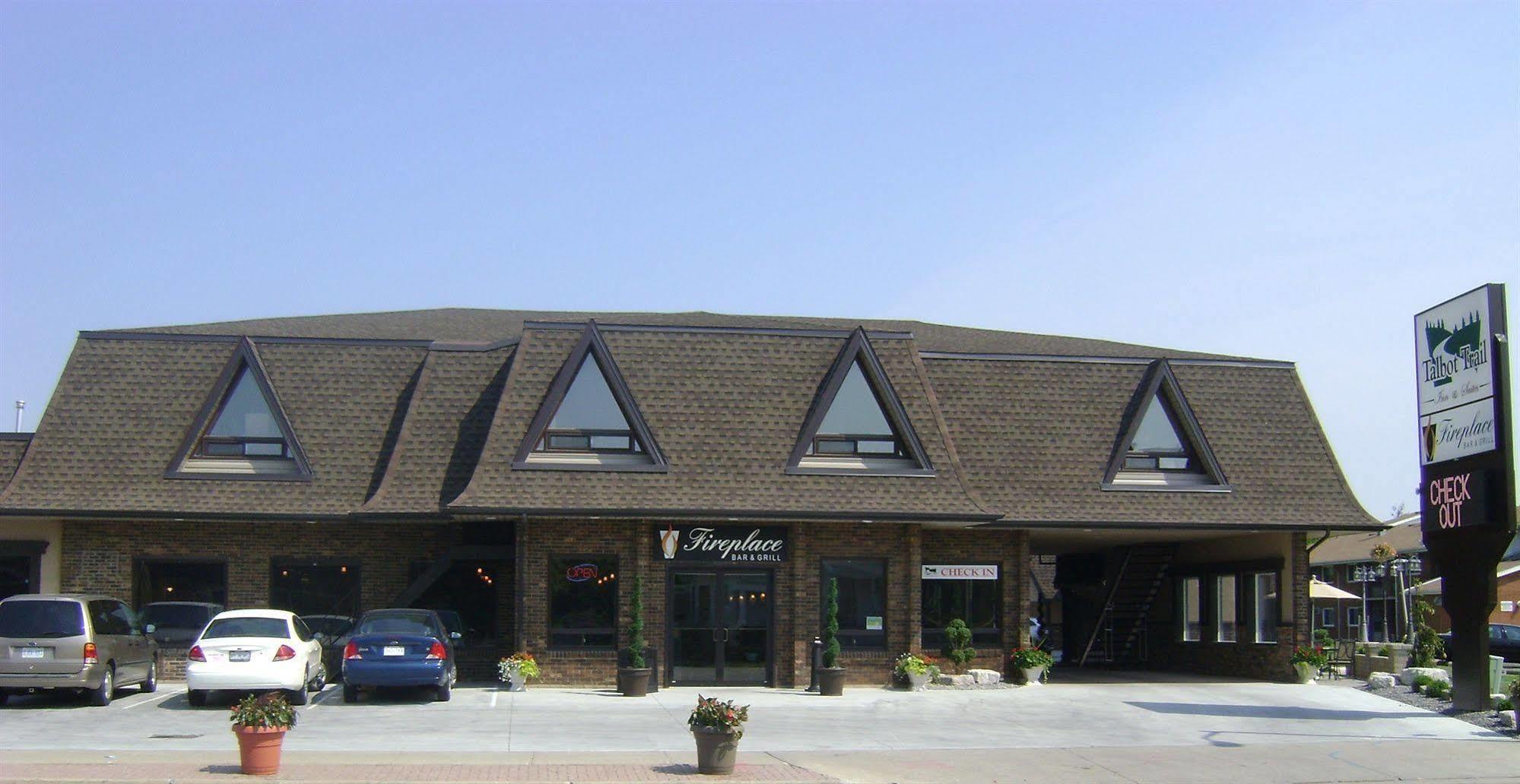 Talbot Trail Inn & Suites Leamington Εξωτερικό φωτογραφία